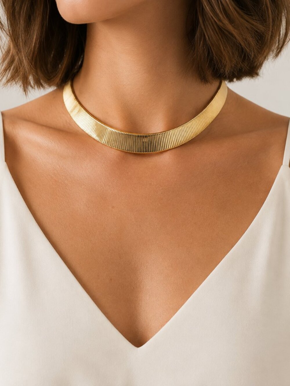 Vintage Park Lane Gold Tone Ribbed Omega Collar Statement Necklace